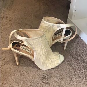 BRAND NEW Badgley Mischka bridal heels